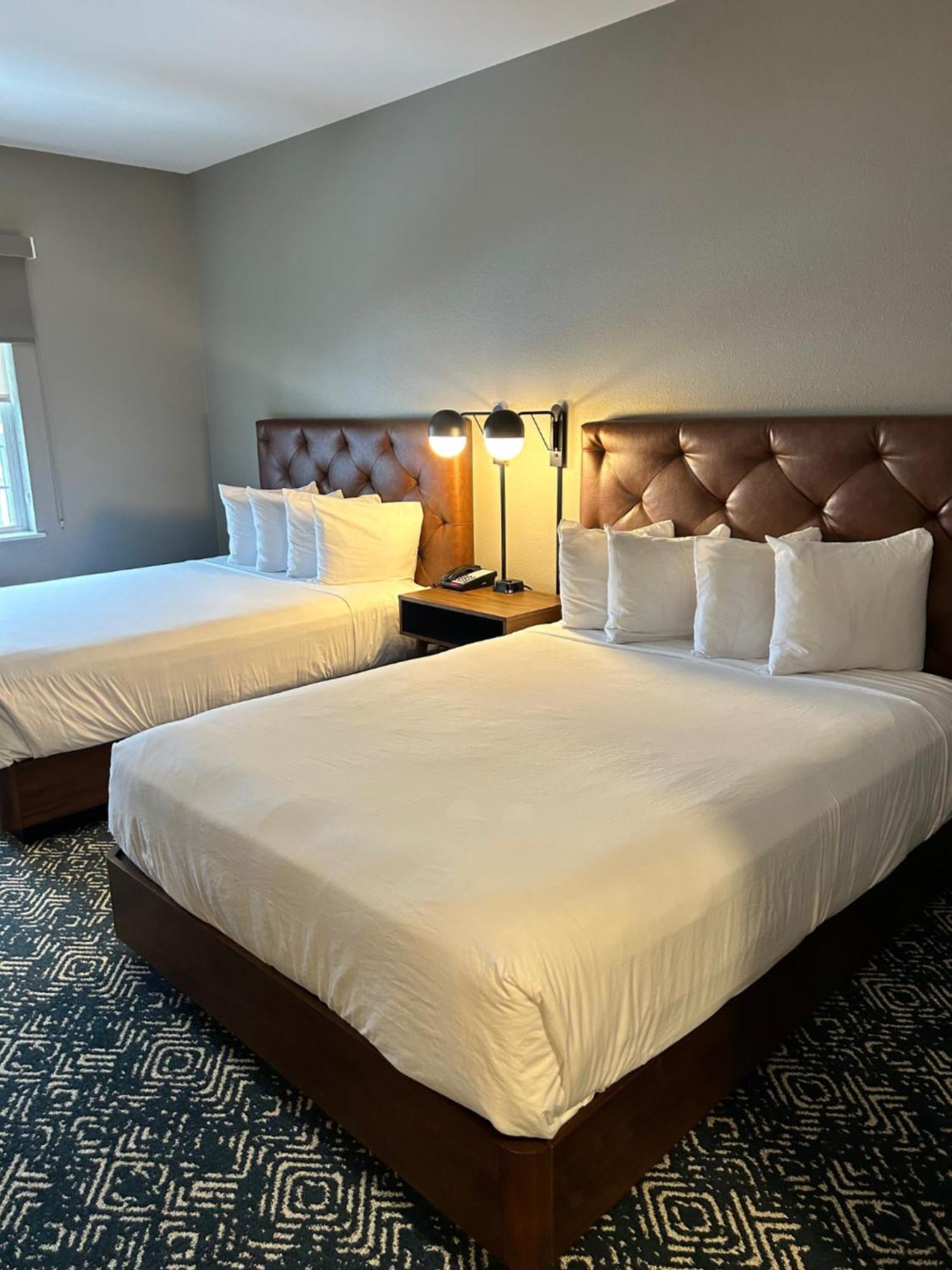 Four Points By Sheraton Bedford Manchester Airport Eksteriør bilde