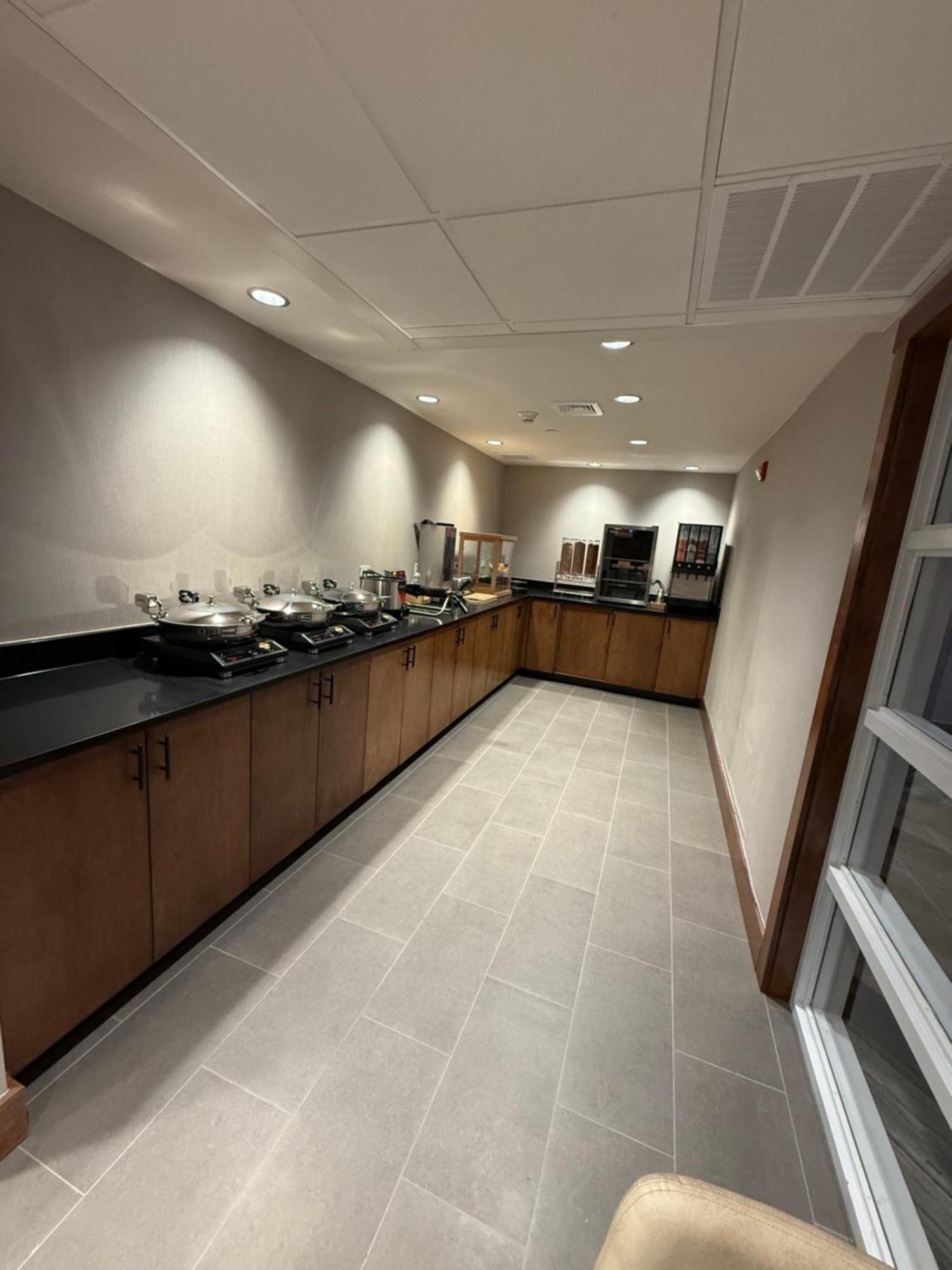 Four Points By Sheraton Bedford Manchester Airport Eksteriør bilde