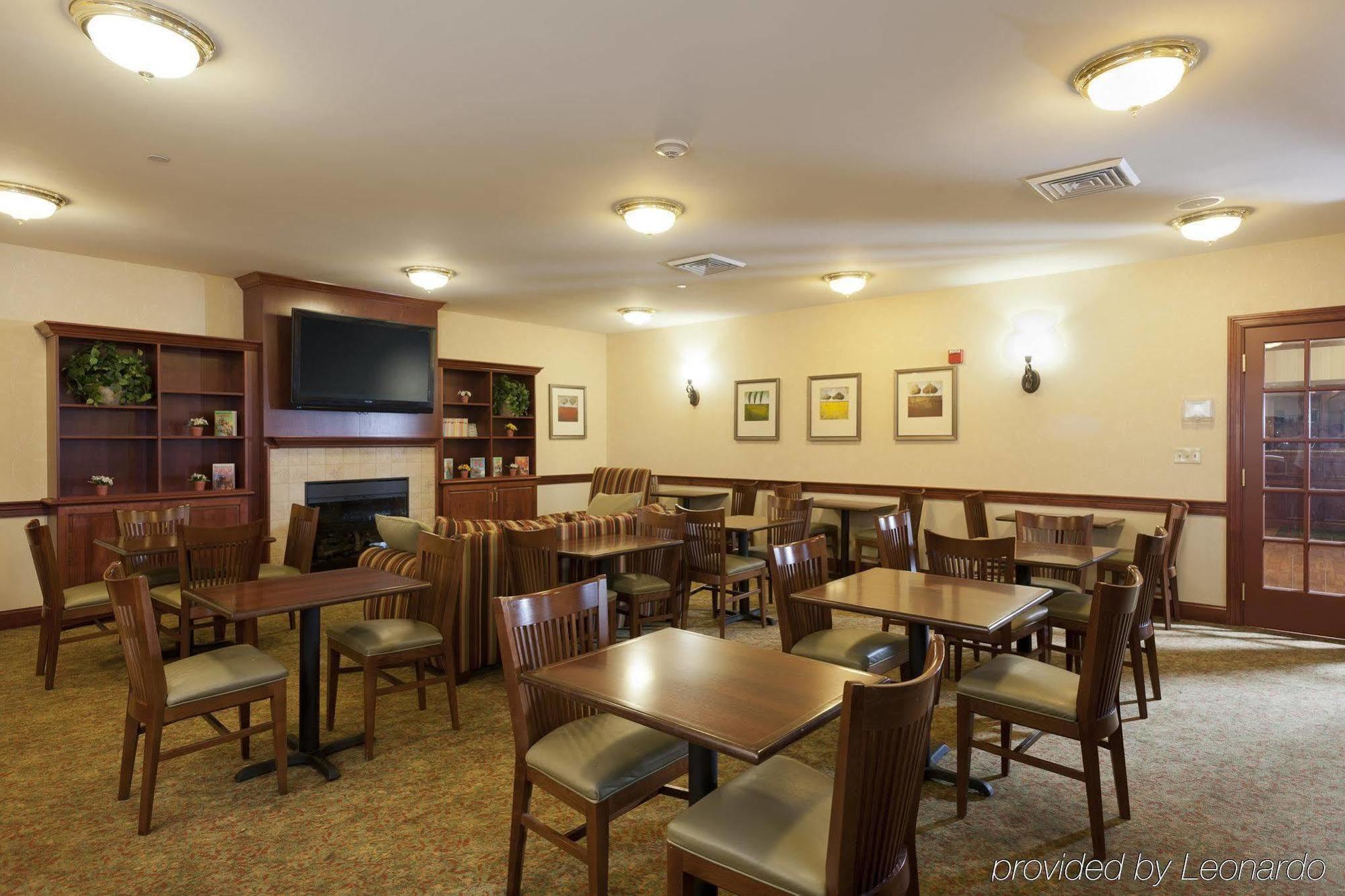 Four Points By Sheraton Bedford Manchester Airport Restaurant bilde